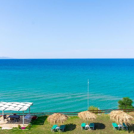 Baywatch Apartments On The Beach By "Elite" Amoudi Exterior foto