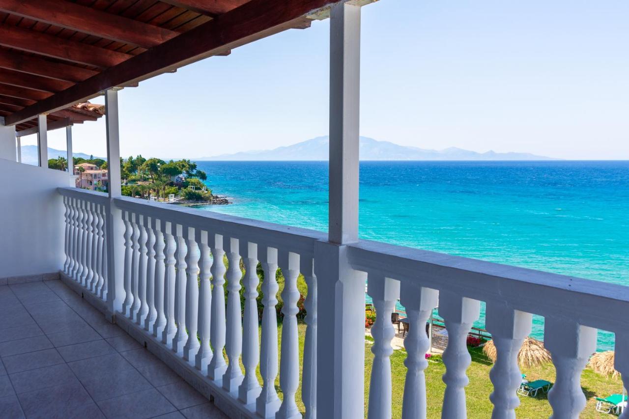 Baywatch Apartments On The Beach By "Elite" Amoudi Exterior foto