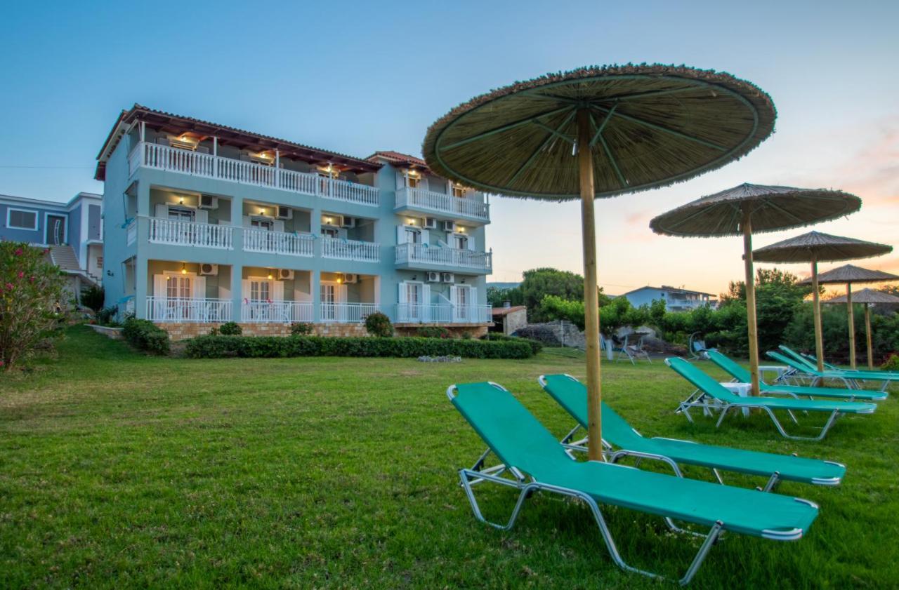 Baywatch Apartments On The Beach By "Elite" Amoudi Exterior foto